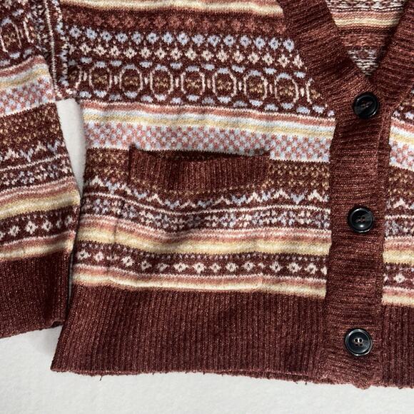 Pink Rose Fair Isle Pattern Cardigan Sweater Size L Women’s Button-Front Cropped - Picture 5 of 12